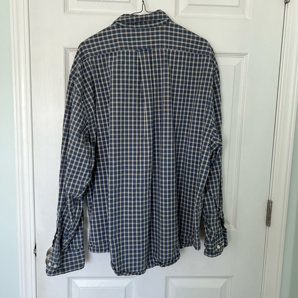 Izod button down - Picture 2 of 3